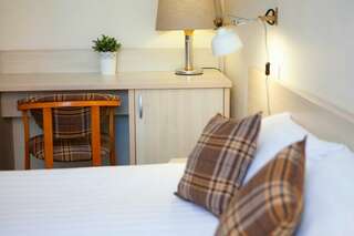 Гостиница Дублин Новороссийск Улучшенный семейный номер-2